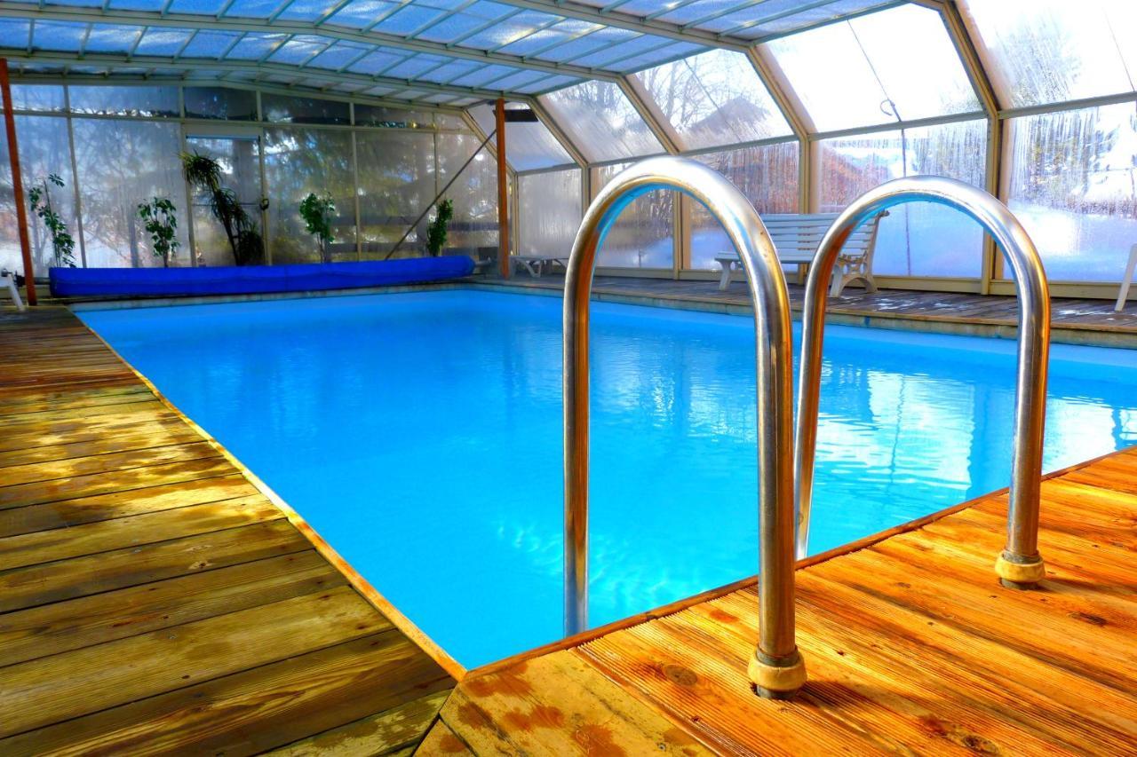 Hotel Adret Ле дез Альп Экстерьер фото